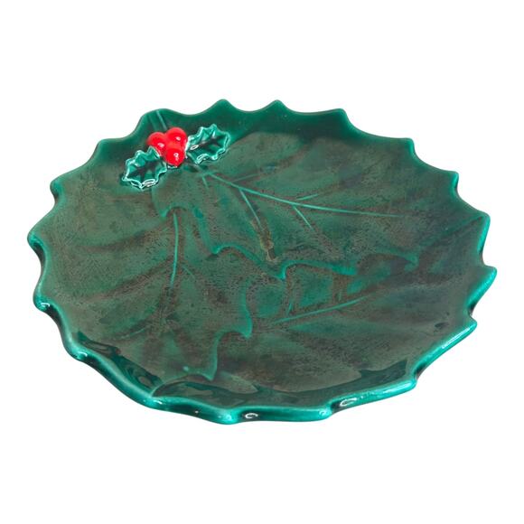 Vintage Lefton Christmas Holly Leaf & Berries Green Red Teacup and Saucer Set - Picture 6 of 13